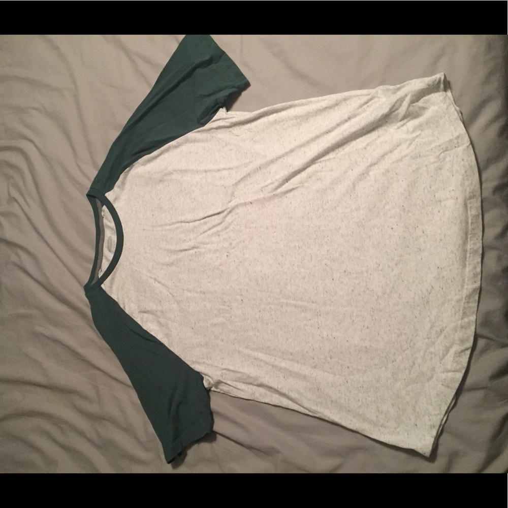 Old Navy crew shirt